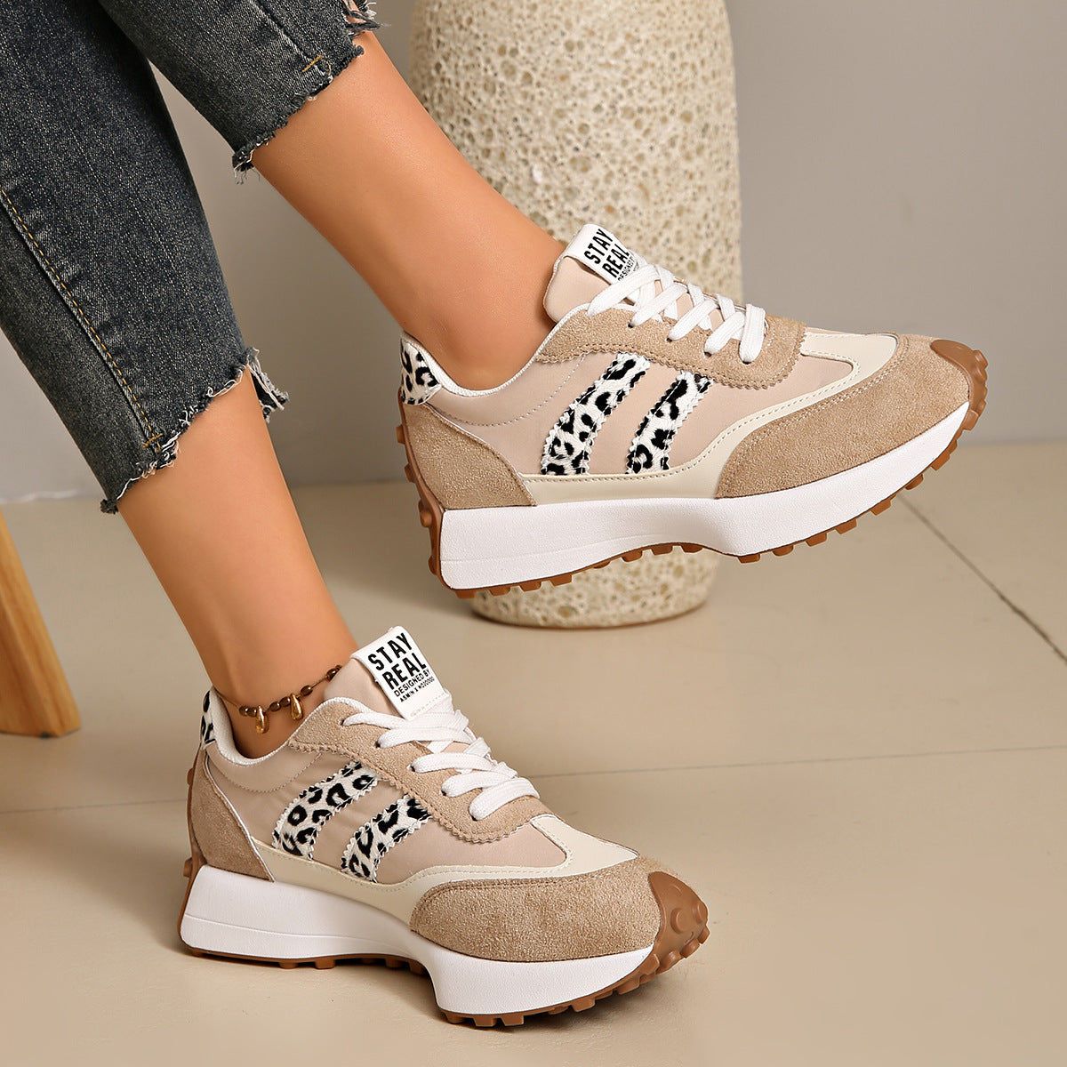 Women's Lightweight Trainers – Cushioned Comfort Sneakers