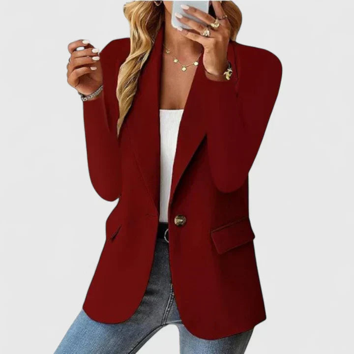 Women's lapel blazer styling