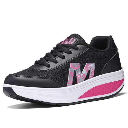 Women's cushioned walking sneakers - side