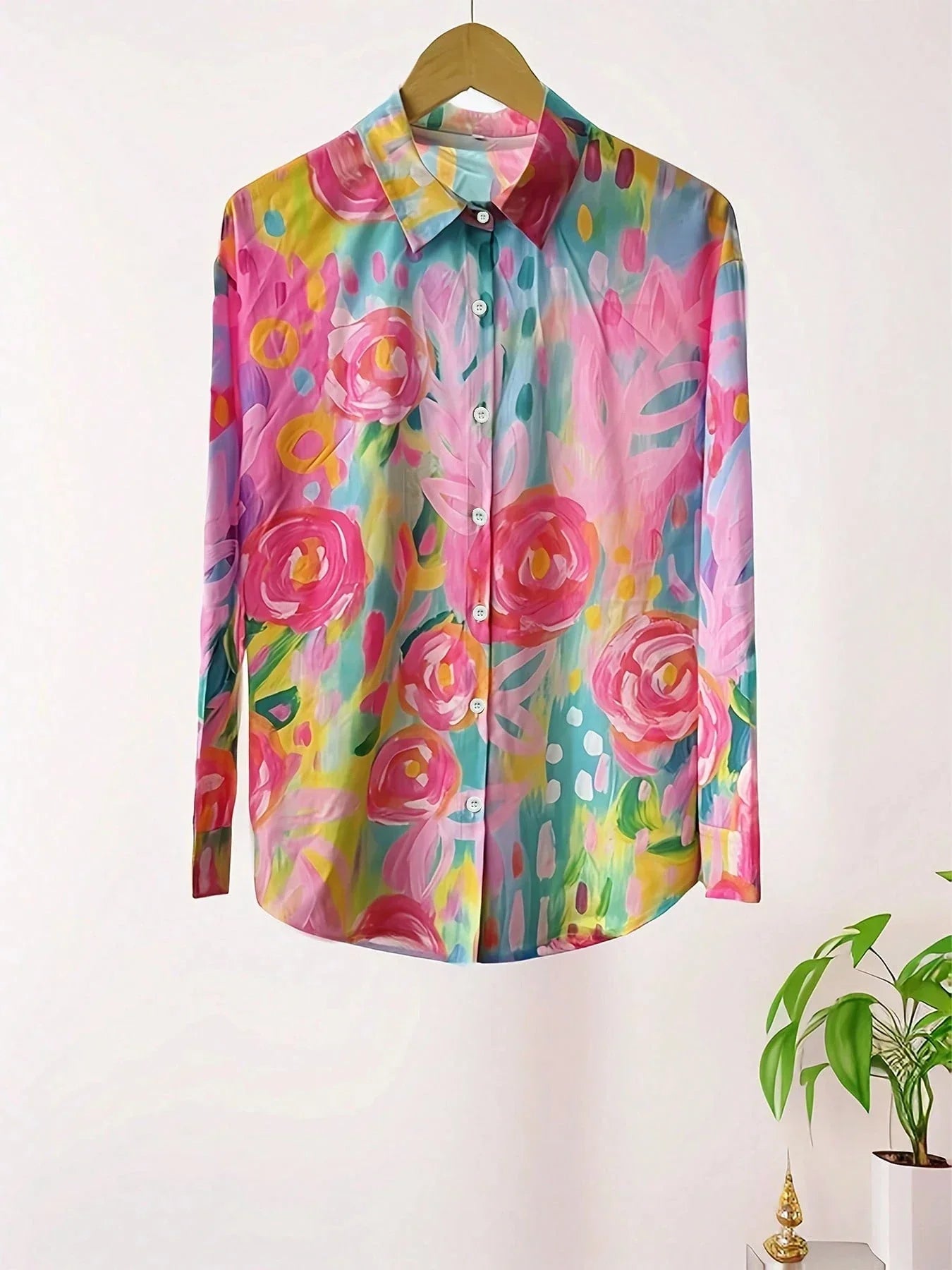Women's colourful button-front blouse