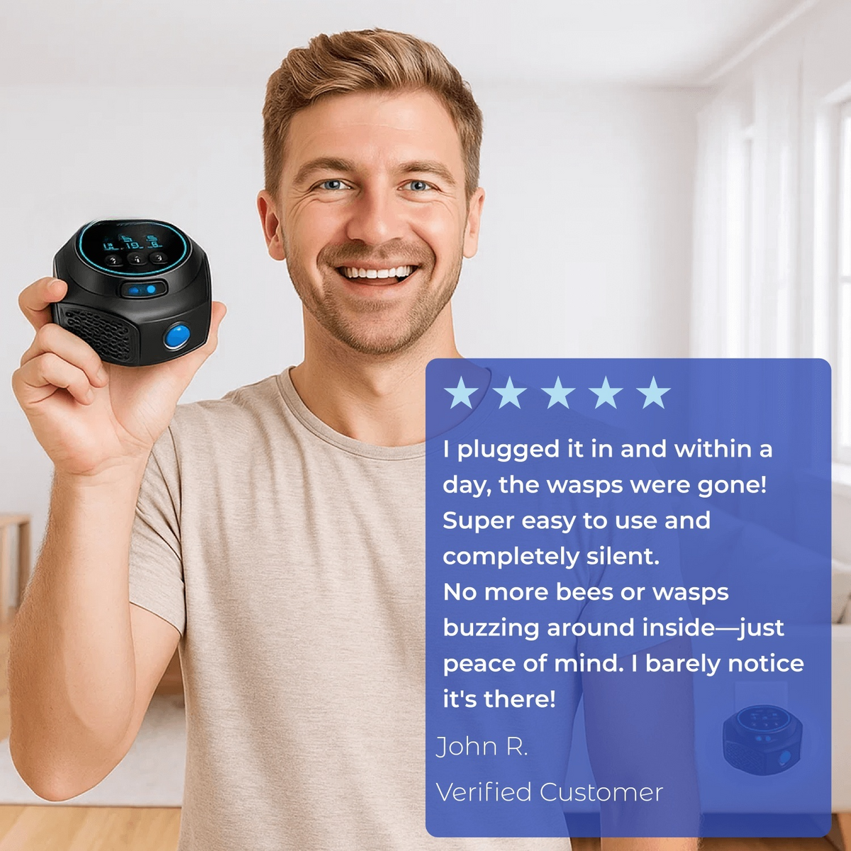 Plug-in ultrasonic pest repeller device