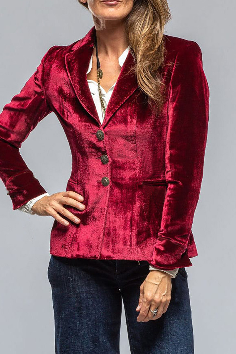 Women's slim-fit single-button tailored blazer