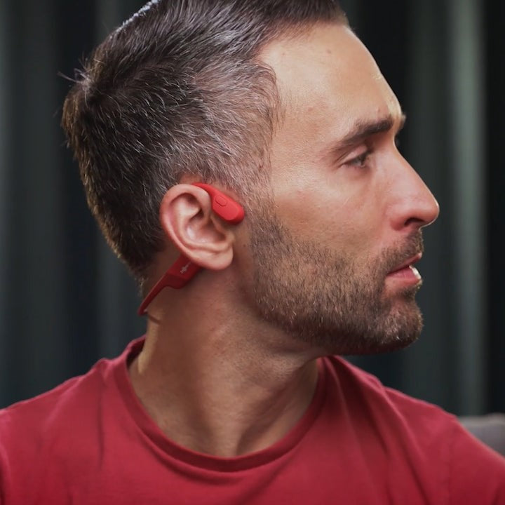 Wireless open-ear Bluetooth sports headphones