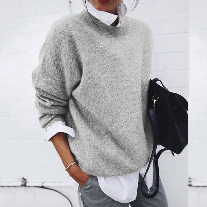 Women's cashmere round-neck jumper - front