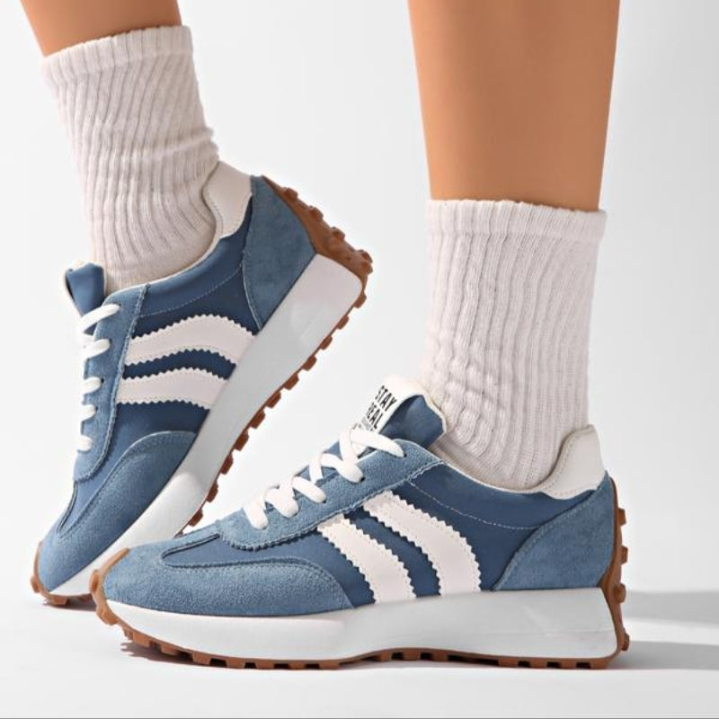 Women's lace-up platform trainers - back