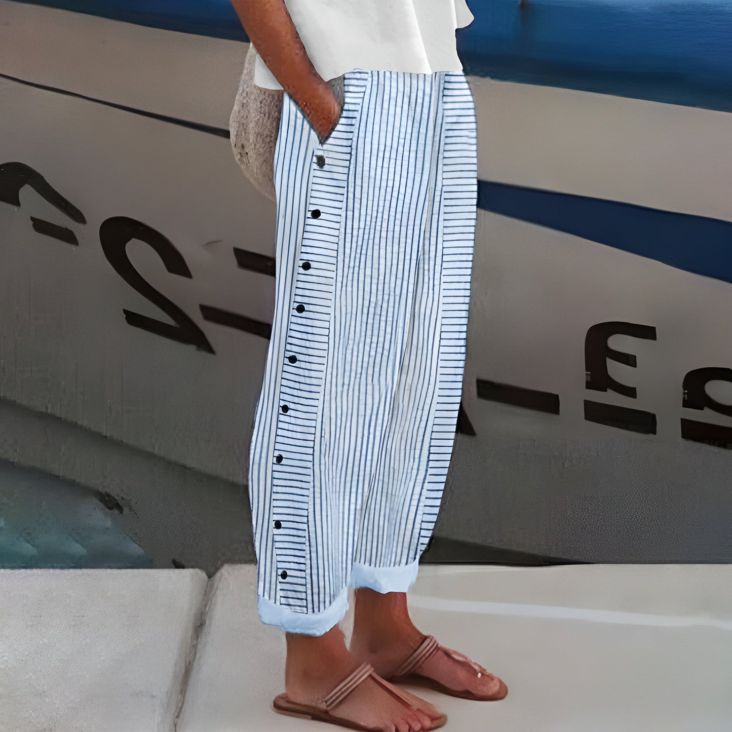 Women's turn-up cuff striped trousers