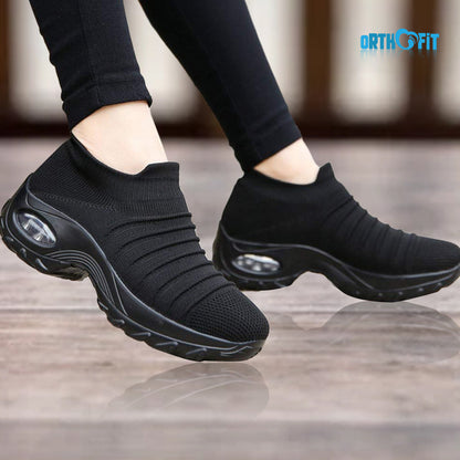 Women's lightweight comfort trainers