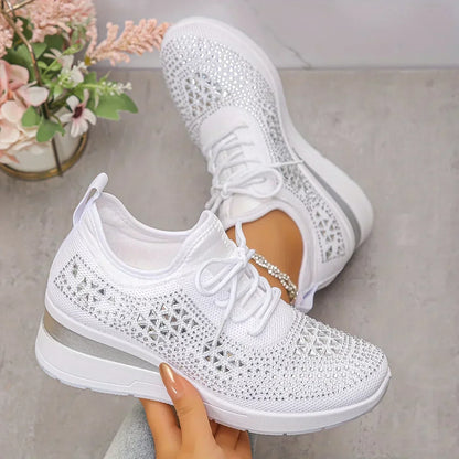 Women's white ultra-comfort orthopaedic cushioned trainers