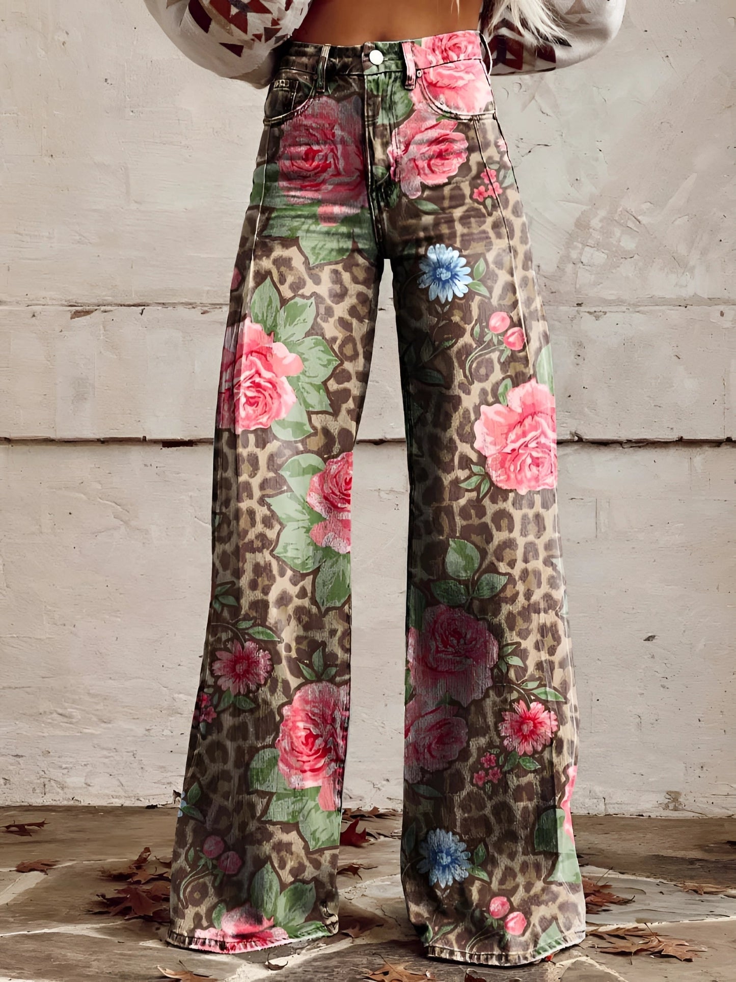 Women's high-waist wide-leg floral print jeans in structured denim