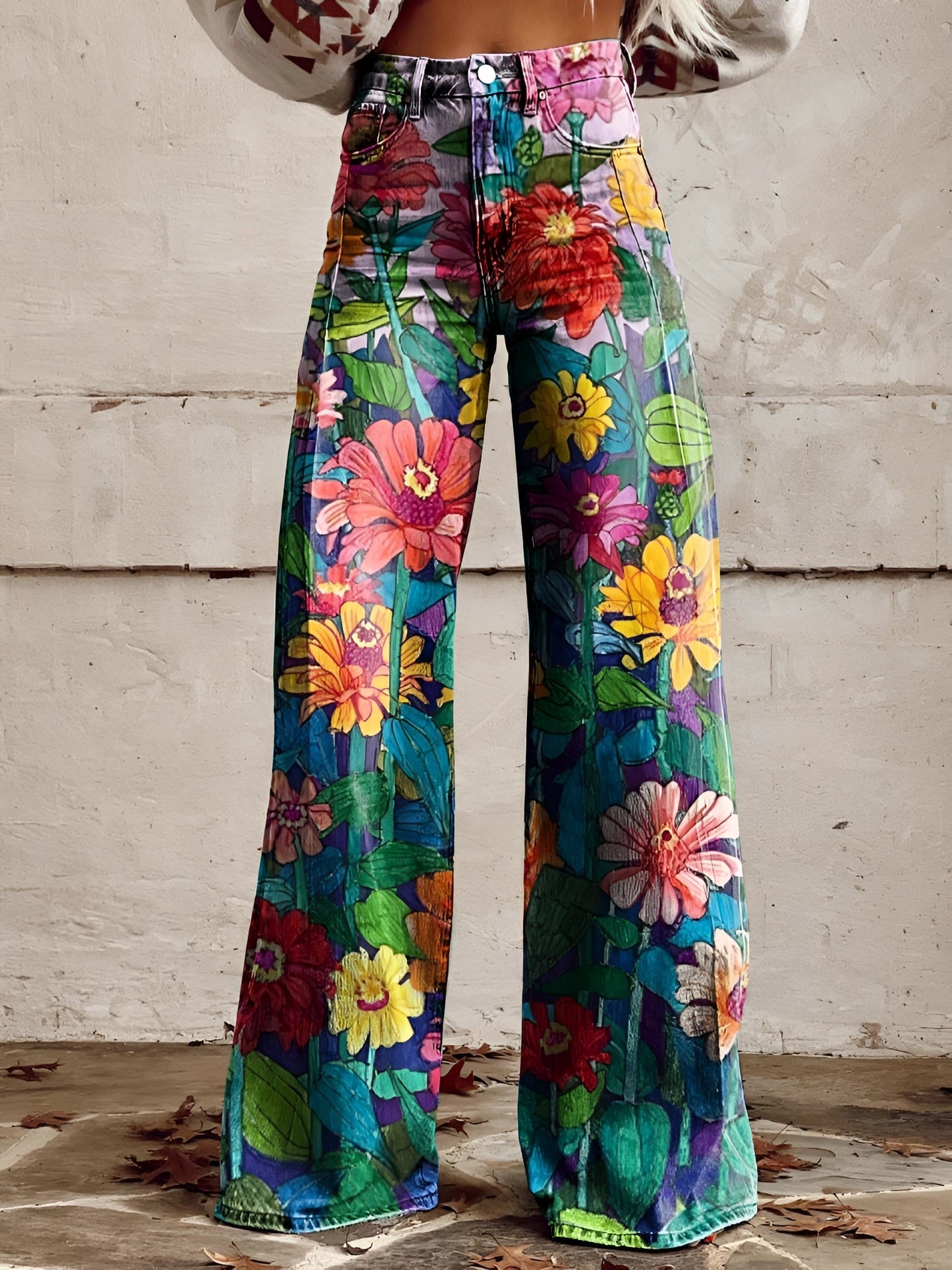 Women's high-waist wide-leg floral print jeans in structured denim