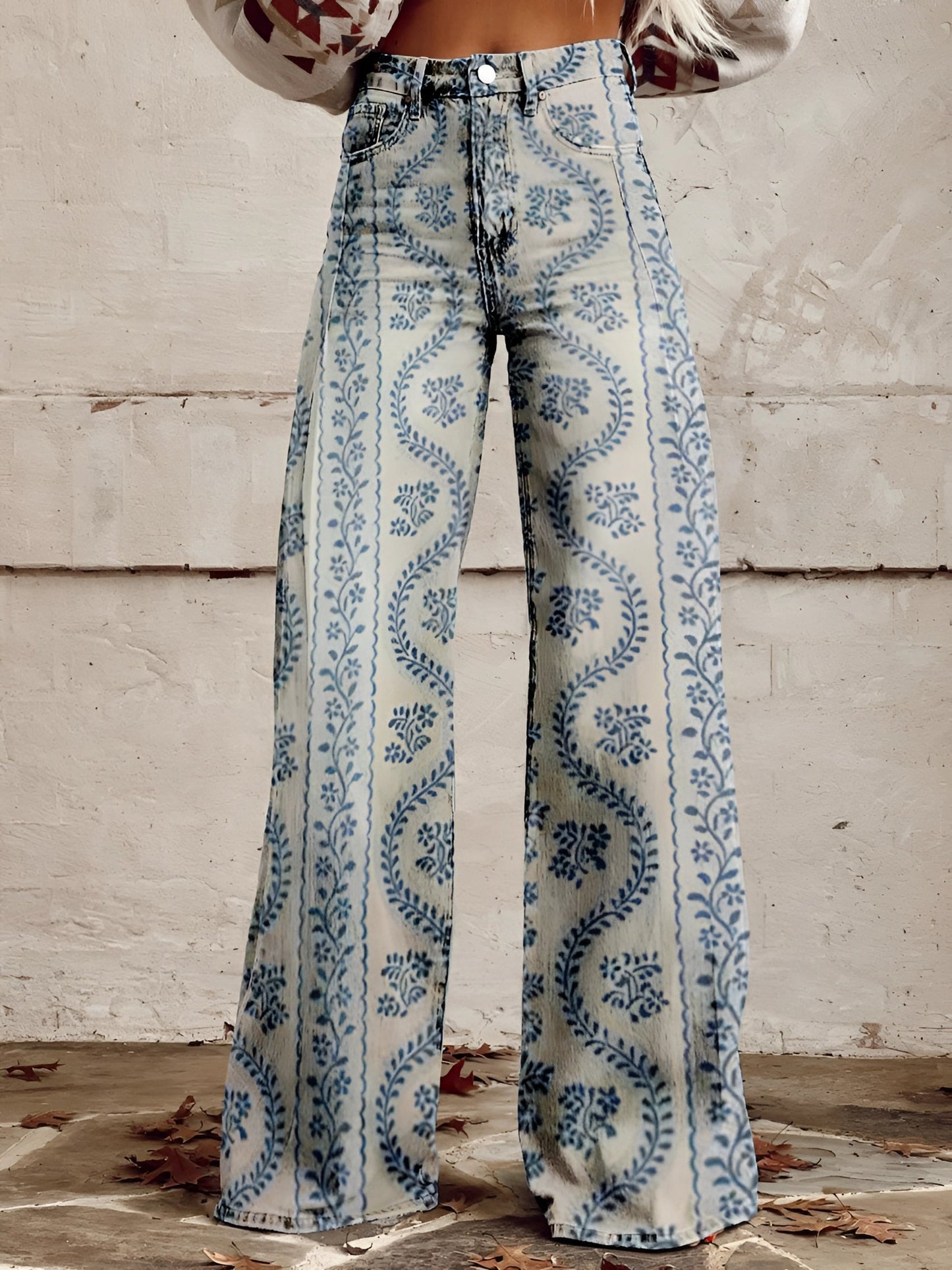 Women's high-waist wide-leg floral print jeans in structured denim