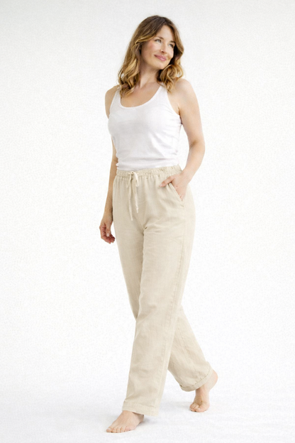 Women's loose-fit trousers - detail