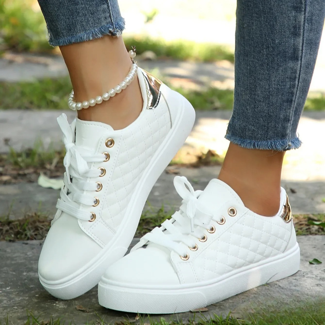 Women's comfort shoes - detail