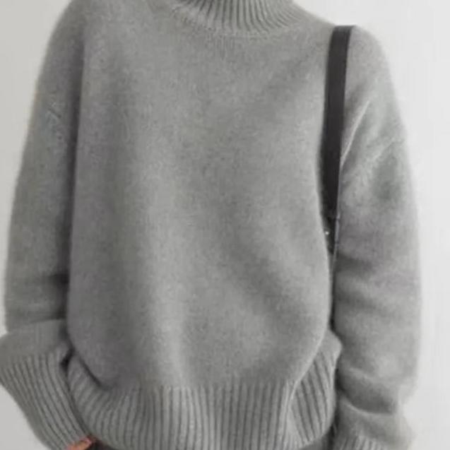 Women's warm oversized knit jumper