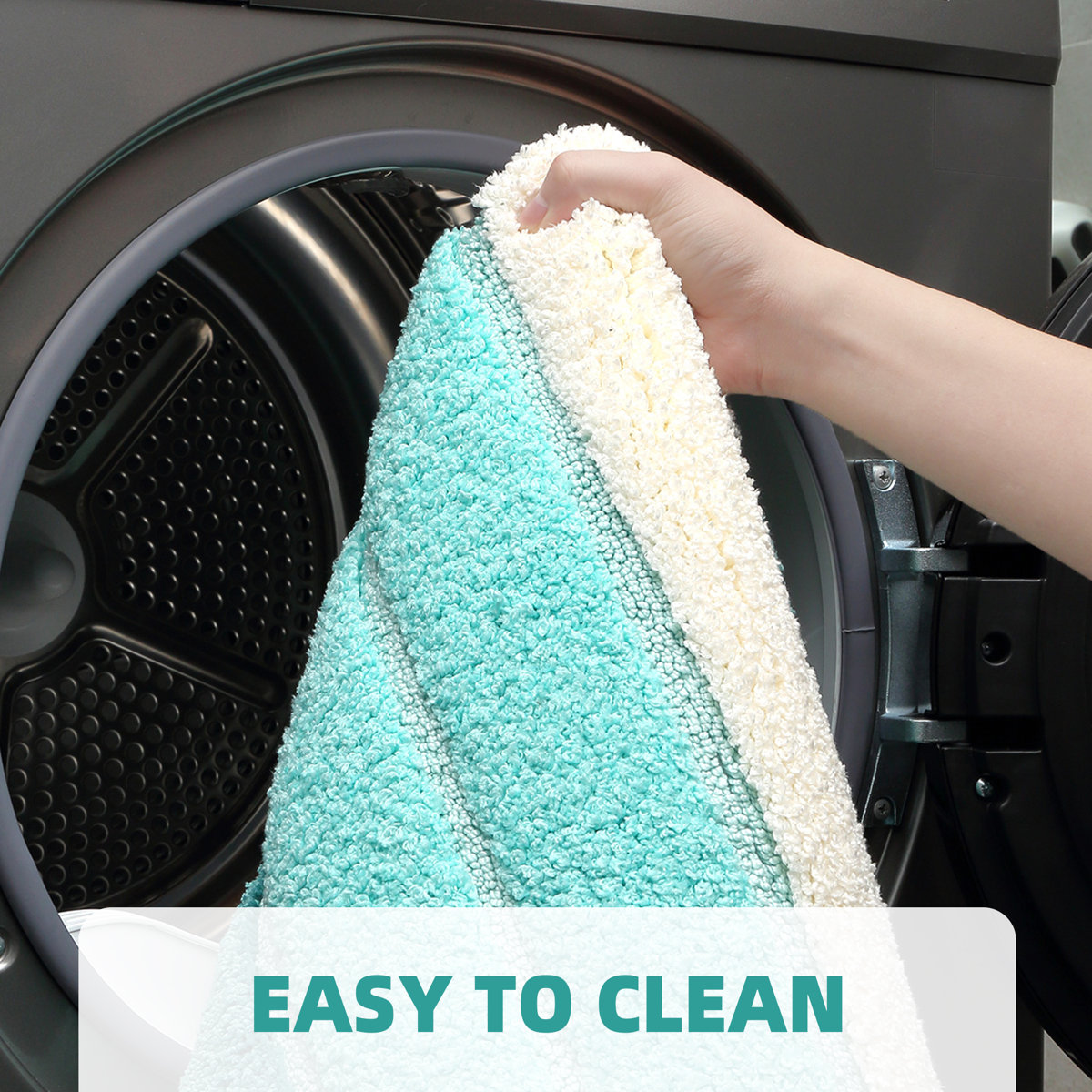 Soft striped absorbent microfibre bath mat