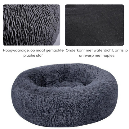 Soft donut calming cuddler pet bed for cats and dogs