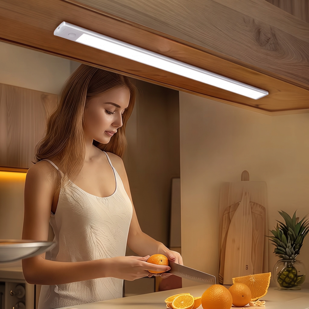 LED Under-Cabinet Light – Motion Sensor Rechargeable Magnetic Strip