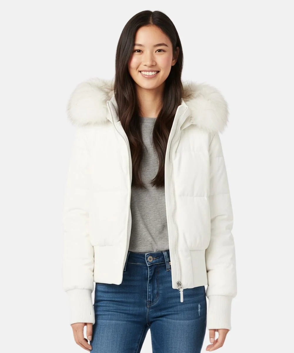 Women's white puffer bomber jacket - detail