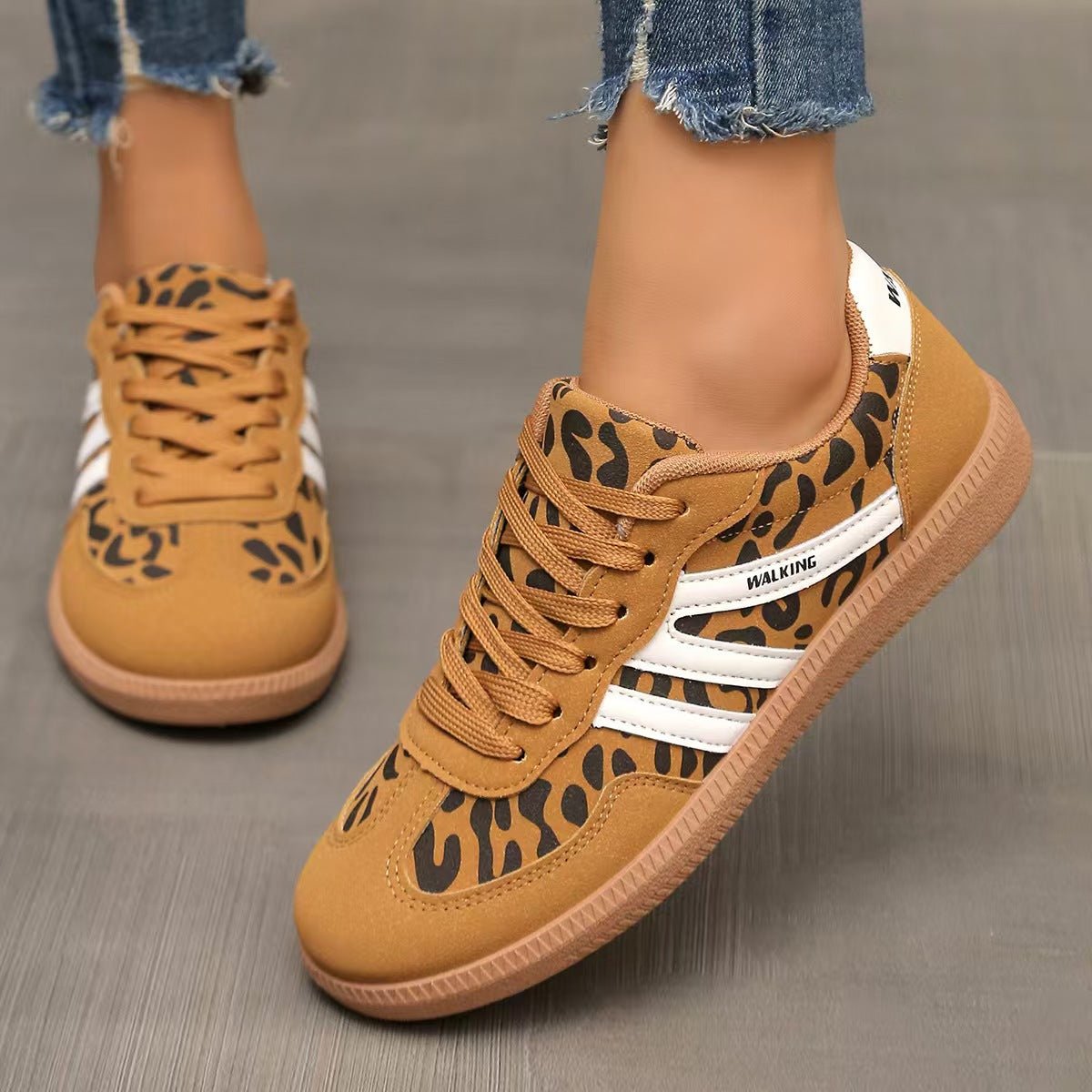 Women's suede wide-fit lace-up trainers