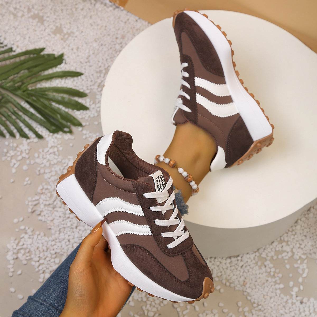 Women's Lightweight Trainers – Cushioned Comfort Sneakers