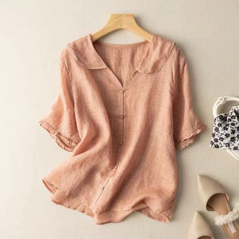 Women's vintage scalloped-collar button blouse