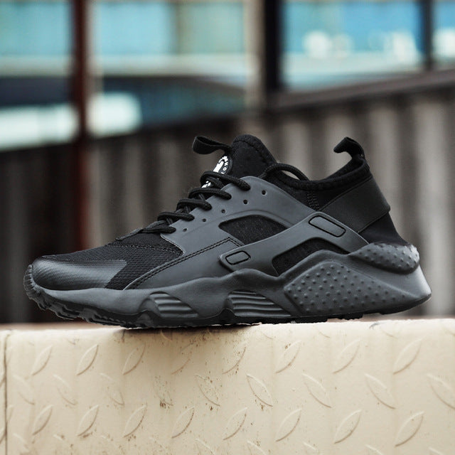 Women's breathable mesh lightweight sneakers