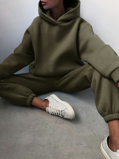 Women's activewear jogging set