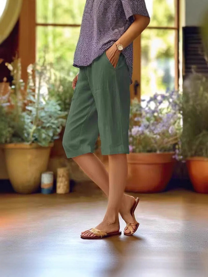 Women's straight-leg shorts - detail