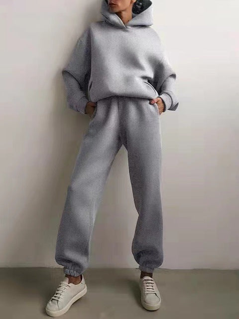 Women's zip jacket and joggers