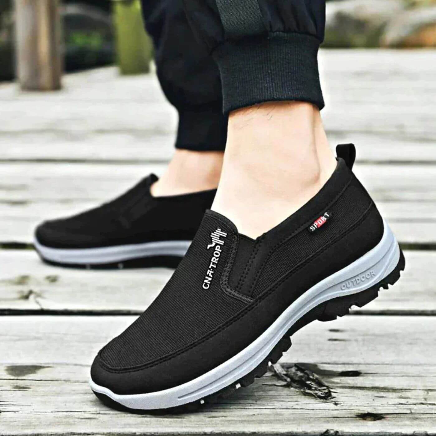 Orthopaedic textile slip-on comfort shoes with anatomical footbed