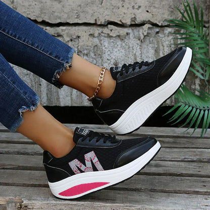 Women's comfort walking trainers
