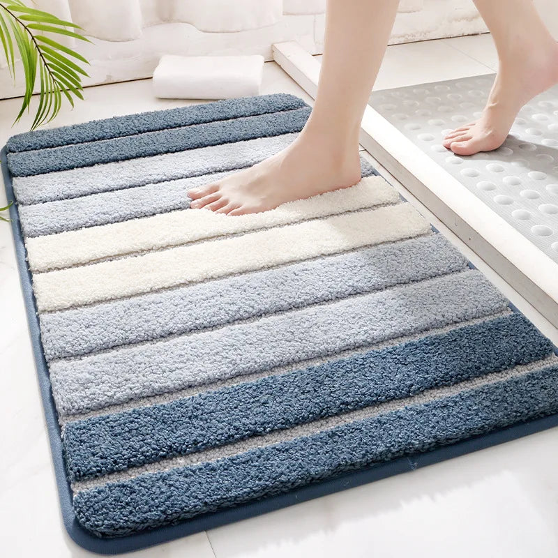Soft striped absorbent microfibre bath mat