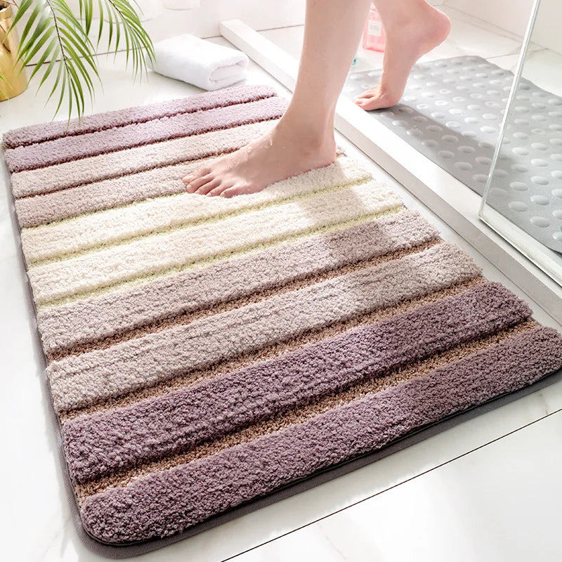 Soft striped absorbent microfibre bath mat