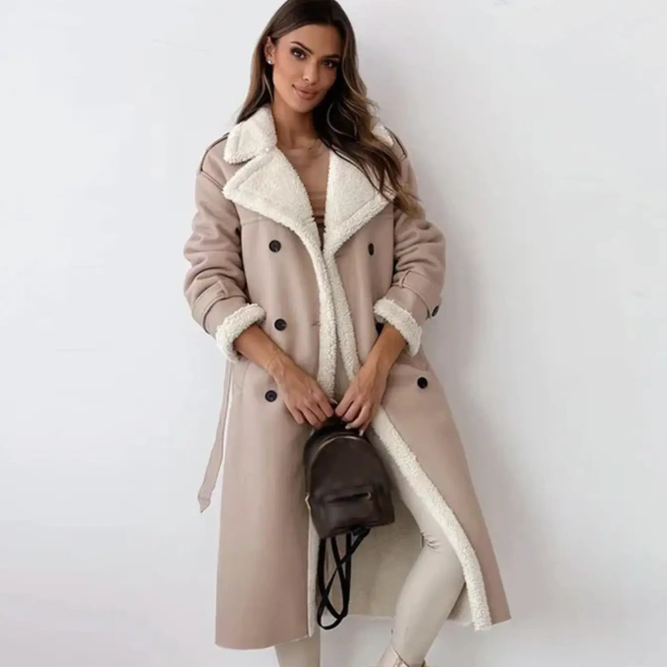 Women's long fleece-lined coat - detail