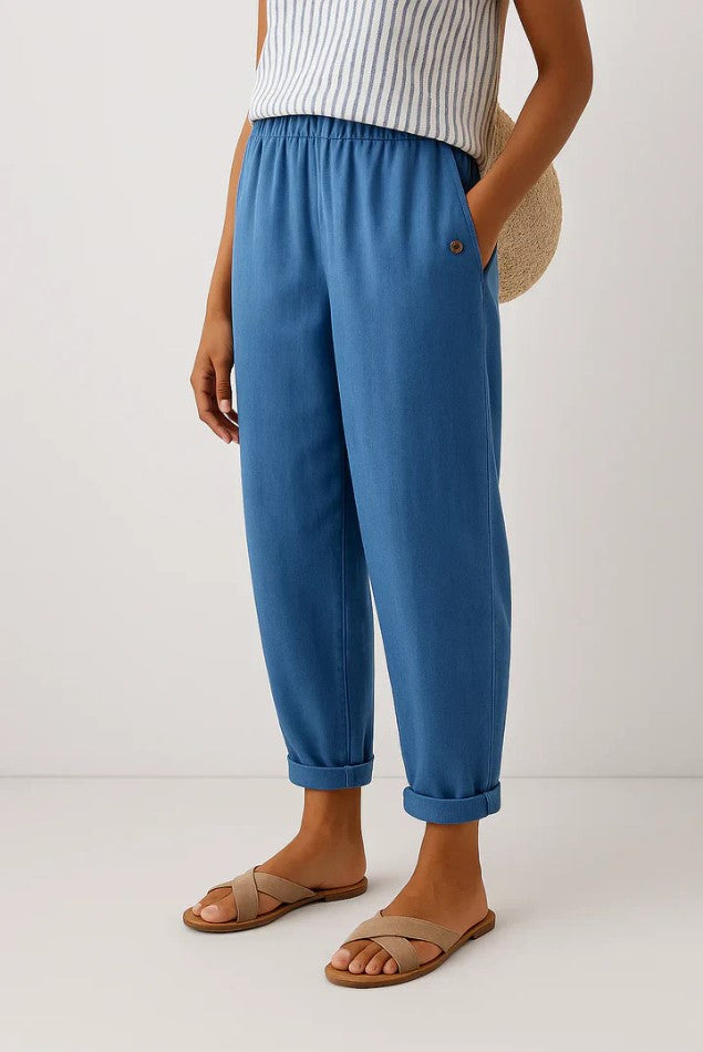 Women's relaxed straight-leg everyday trousers