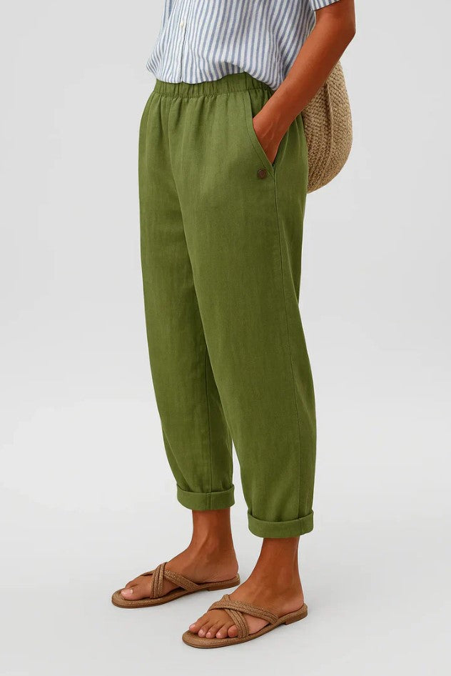 Women's relaxed straight-leg everyday trousers