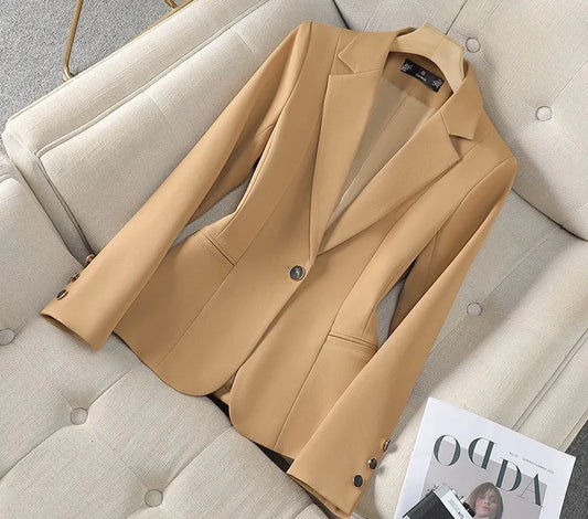 Women's one-button tailored blazer with lapel collar
