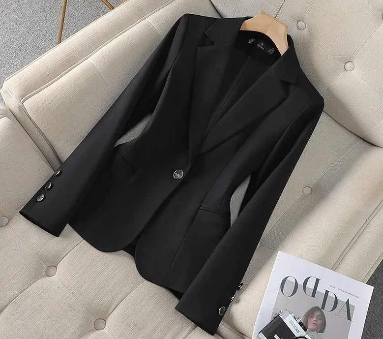 Women's one-button tailored blazer with lapel collar