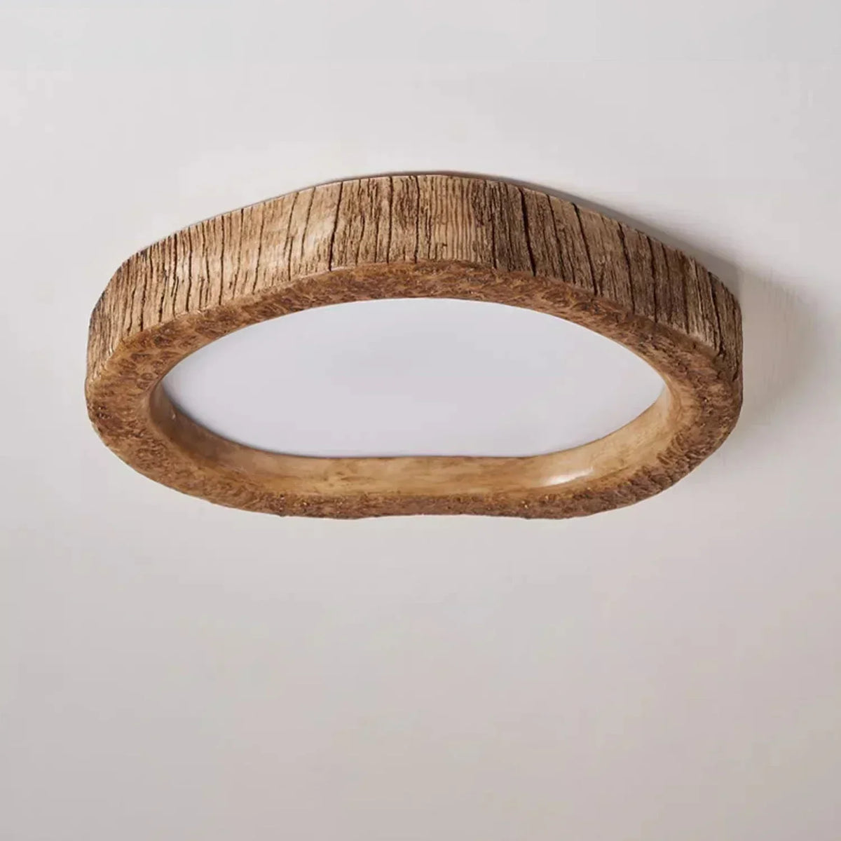 Tree-Trunk Ceiling Lamp – Rustic Wood-Effect Pendant Light