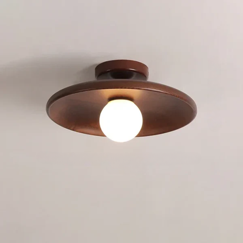 Saucer Ceiling Lamp – Low-Profile Flush Mount with Soft Even Light
