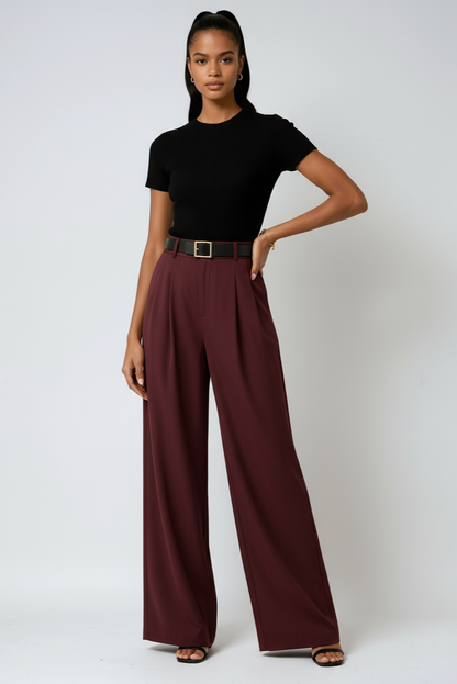Women's high-waist wide-leg pleated trousers in a tailored fit