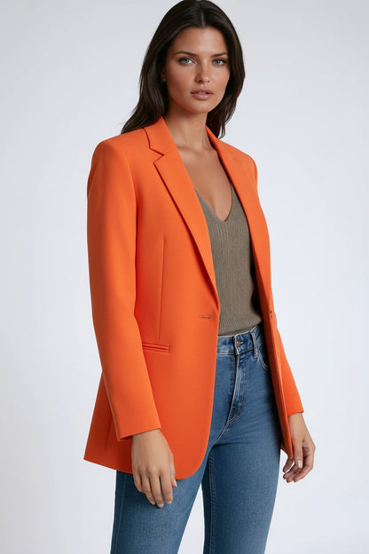 Women's longline blazer jacket with lapel collar in a tailored fit