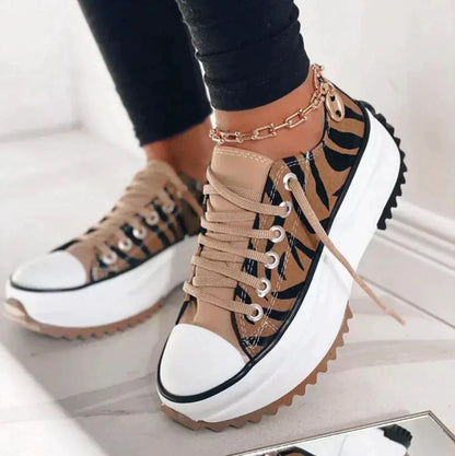 Women's cushioned arch-support comfort sneakers