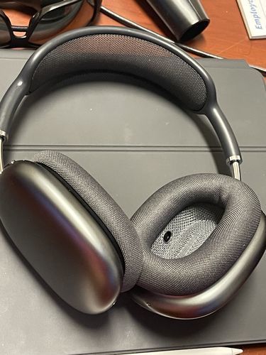 Premium Headphones with Active Noise Cancelling