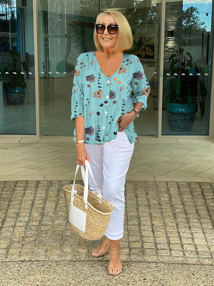 Women's floral print blouse - detail