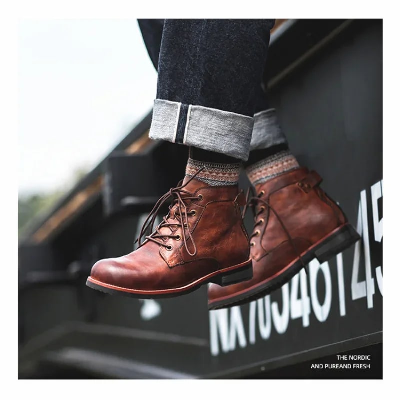 Men's classic winter ankle boots - side