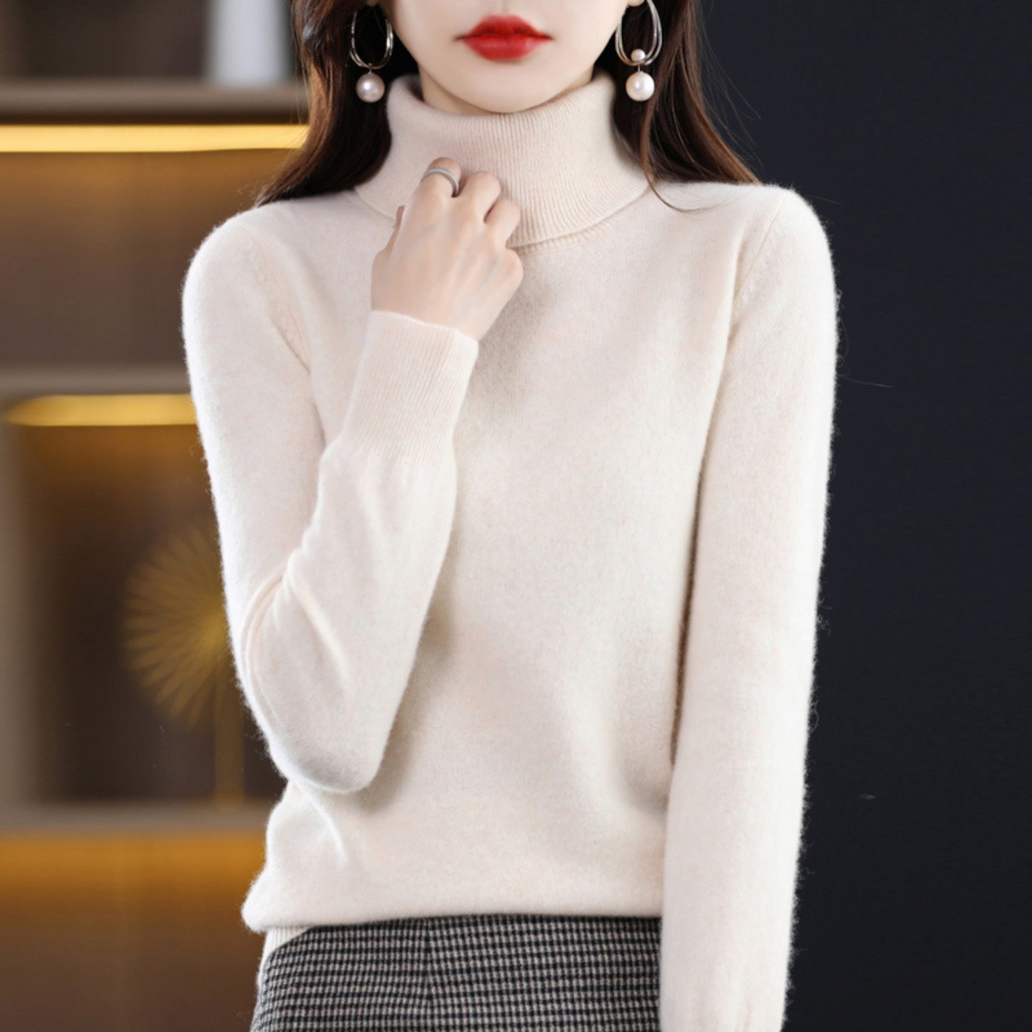 Cashmere Roll-Neck Sweater Soft Premium Knit