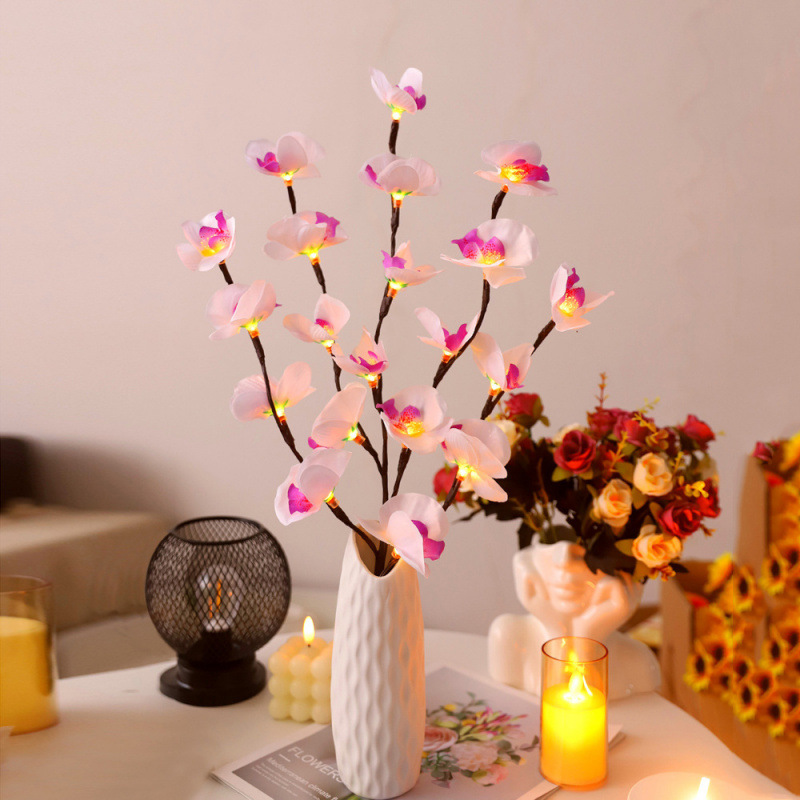 LED Flower Garland – Battery Fairy Lights with Lifelike Blooms