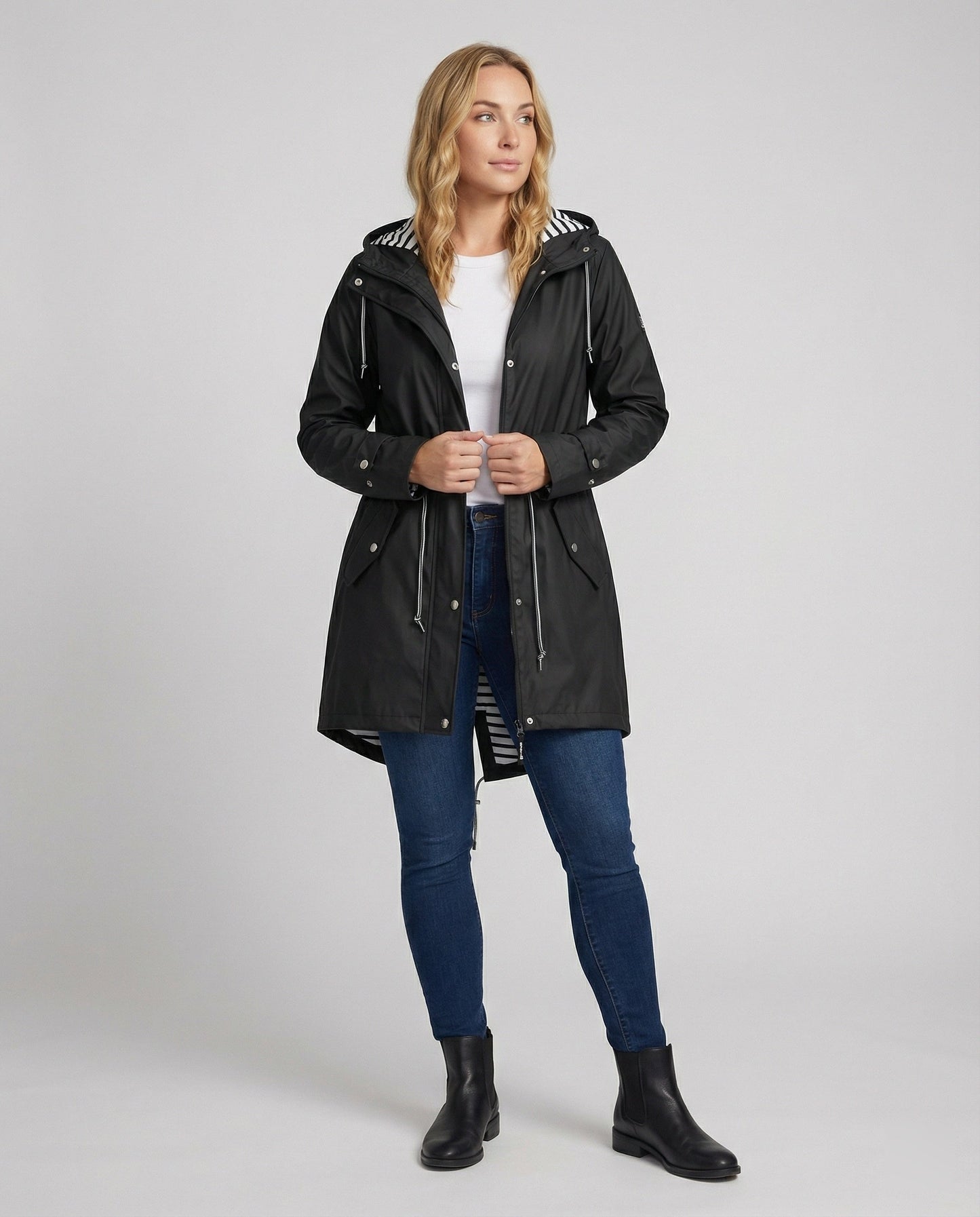 Women's waterproof hooded jacket - full front