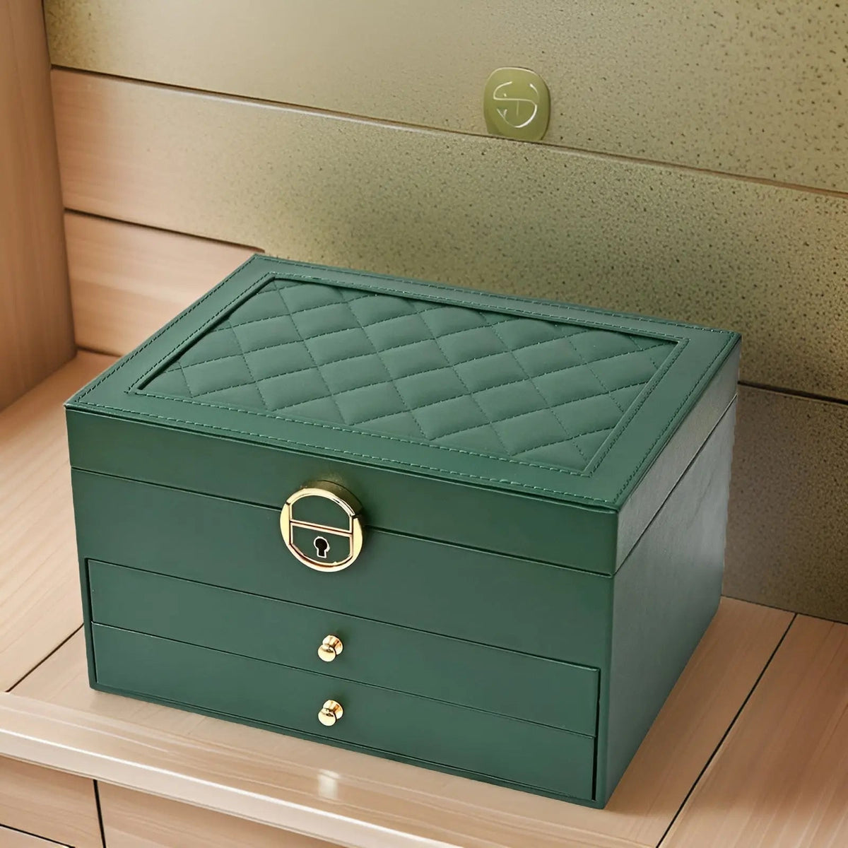 Jewellery storage box with compartments